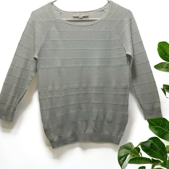 LOFT Women's Light Green Textured Crew Neck Sweater - Picture 1 of 8